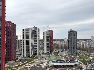 квартира за адресою Олександра Олеся вул., 8/17