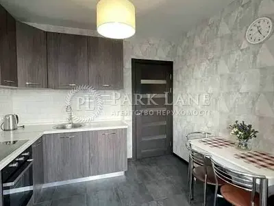 квартира за адресою Софії Русової вул., 7 г