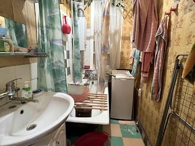 квартира за адресою Куликівський узвіз (Революції), 8/10
