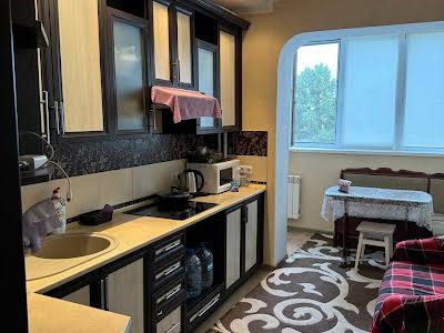квартира за адресою Соломії Крушельницької вул., 7
