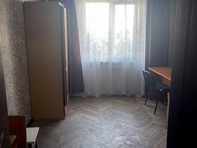 квартира за адресою Анни Ахматової вул., 14-Б