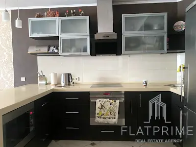 квартира за адресою Олени Пчілки вул., 6