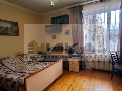 квартира за адресою Миру вул., 7
