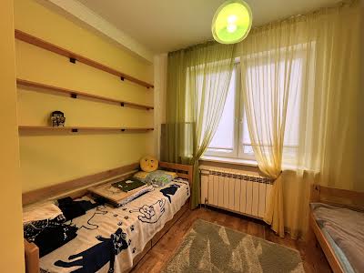 квартира за адресою Пономарьова вул., 26