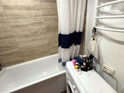 квартира за адресою Героїв Дніпра вул., 51