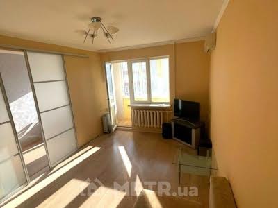 квартира за адресою Світлий пров., 11