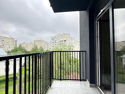 квартира за адресою Кирила Трильовського вул., 4а