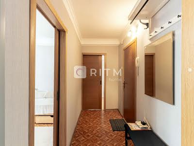 квартира за адресою Оболонський просп., 12