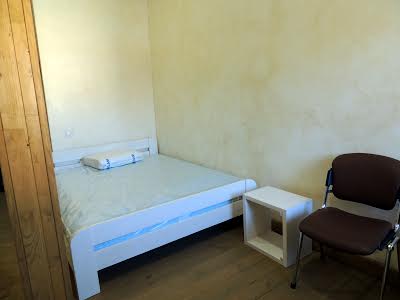 коммерческая по адресу Руставели ул., 31