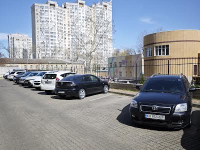 коммерческая по адресу Армейская ул., 8г