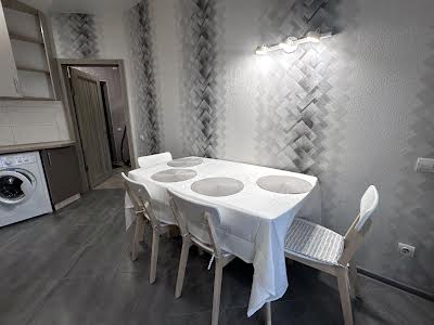 квартира за адресою Каховська вул., 60