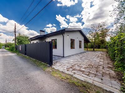 будинок за адресою Синьоозерна вул.