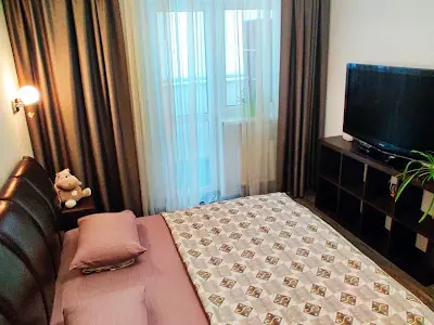 квартира за адресою Сім'ї Кульженків вул. (Петра Дегтяренка), 35
