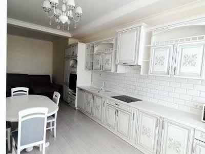 квартира за адресою Генуезька вул., 5