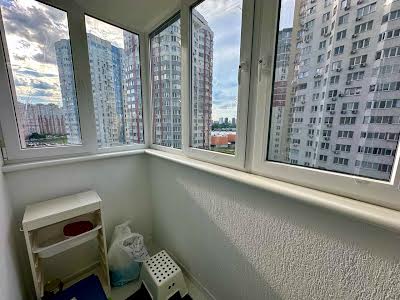 квартира по адресу Олены Пчилки ул., 7
