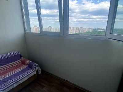квартира за адресою Академіка Глушкова просп., 43