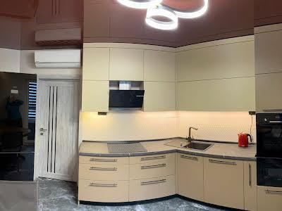 квартира за адресою Новопольова вул., 2