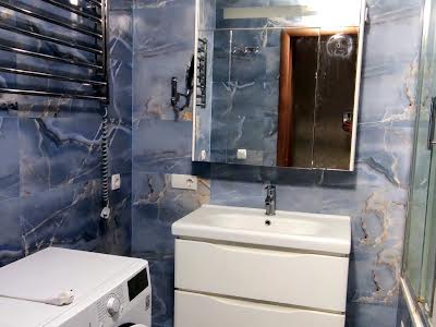 квартира за адресою Академіка Глушкова просп., 9е