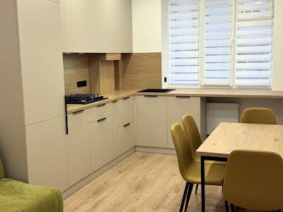 квартира за адресою Лісогринівецька вул., 34В