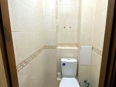 квартира по адресу Драгоманова ул., 14а