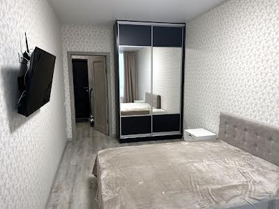 квартира за адресою Каховська вул., 60