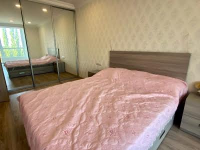 квартира за адресою Незалежності вул. (Титова), 26