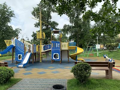 квартира за адресою Центральна вул., 11