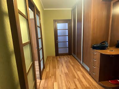 квартира за адресою Княжий Затон вул., 4