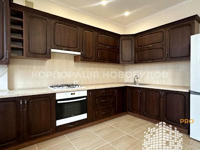квартира за адресою Митна вул., 70