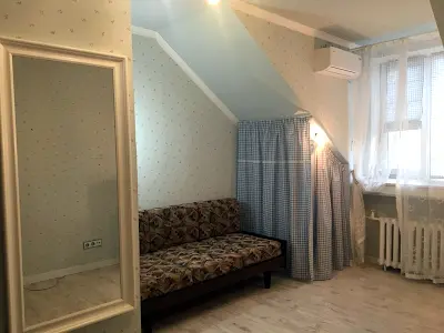кімната за адресою Освіти вул., 18