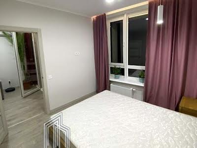 квартира за адресою Зарічна вул., 2