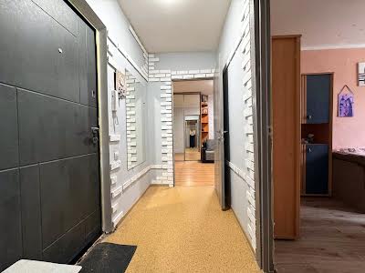квартира за адресою Миру просп., 18