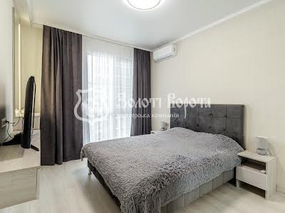 квартира за адресою Михайла Максимовича вул. (Онуфрія Трутенка), 26-Г