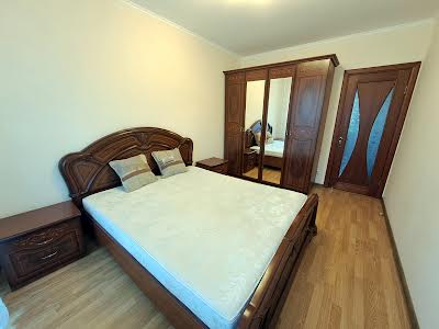 квартира за адресою Злуки просп., 57