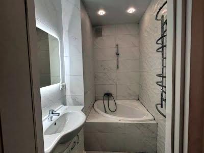 квартира по адресу Светлая ул., 3д