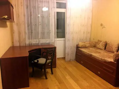 квартира за адресою Миколи Амосова вул., 4