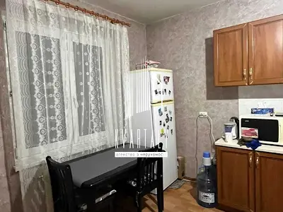 квартира за адресою Машинобудівна вул., 21