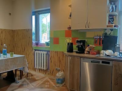 дом по адресу Баранівська ул.