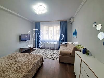 квартира за адресою Шовковична вул., 7-А
