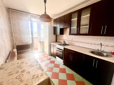 квартира по адресу Межигорская ул., 50