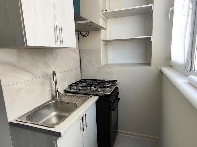квартира за адресою Соборна вул., 105б/4