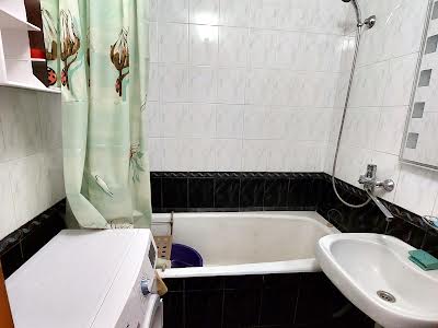 квартира за адресою Бережанська вул., 24