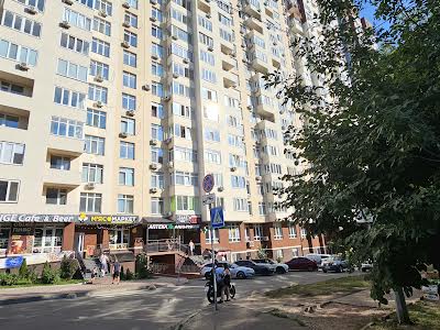 комерційна за адресою Польова вул., 73