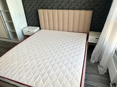 квартира за адресою Зарічна вул., 1Г