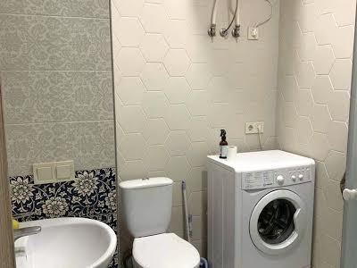 квартира за адресою Миколаївська вул. (Короленка), 25