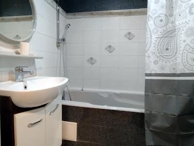 квартира за адресою Дегтярівсьа, 30-В