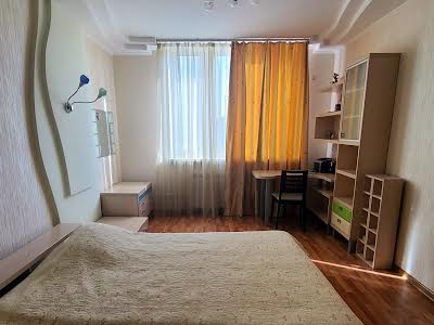 квартира за адресою Срібнокільська вул., 1