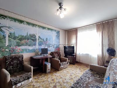 квартира за адресою Рональда Рейгана вул., 8-А