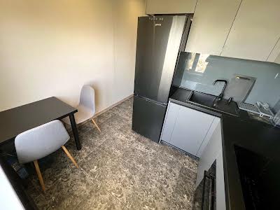 квартира за адресою Ахсарова вул., 7