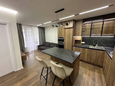 квартира за адресою Замарстинівська вул. (Калініна), 170К